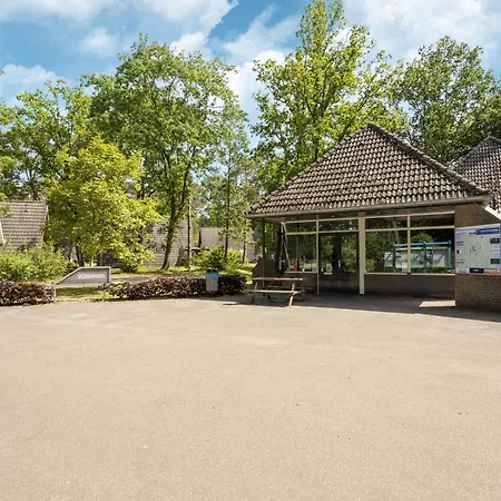 Prázdninový dům Semi-detached 'muizenoortje' At Park Vosseven Stramproy