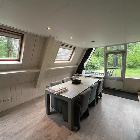 Semi-detached 'muizenoortje' At Park Vosseven Prázdninový dům Stramproy