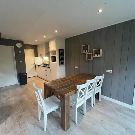 Prázdninový dům Semi-detached 'muizenoortje' At Park Vosseven